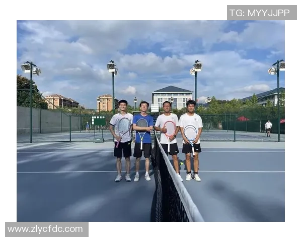 杭州网球队在邀请赛中的团队协作表现分析与点评